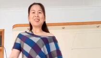 广场舞《唱着情歌流着泪》高清版 赵茉莉